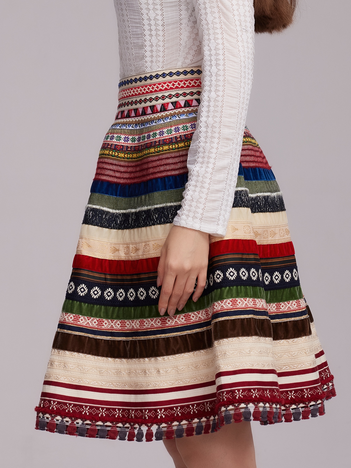 Dirndl in hellblauem Samt