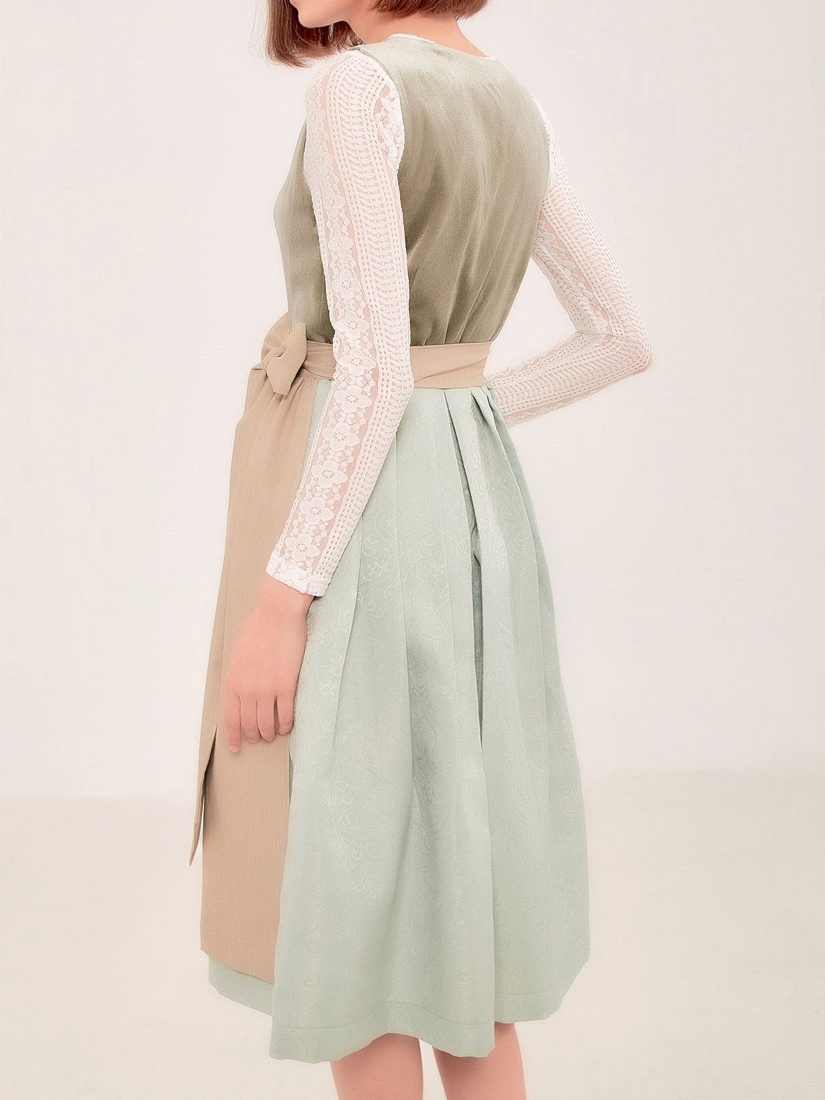 Dirndl in Grün – perfekt für traditionelle und moderne Anlässe