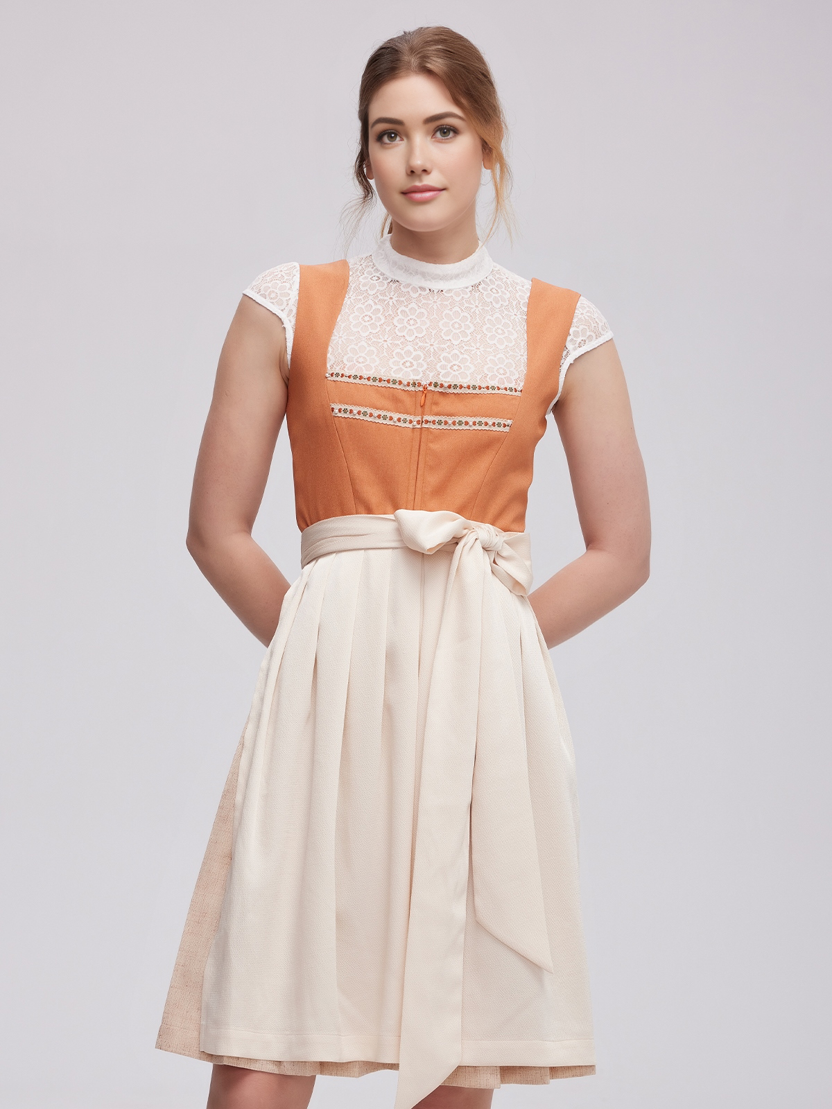 Dirndl mit Hakenverschluss in Orange
