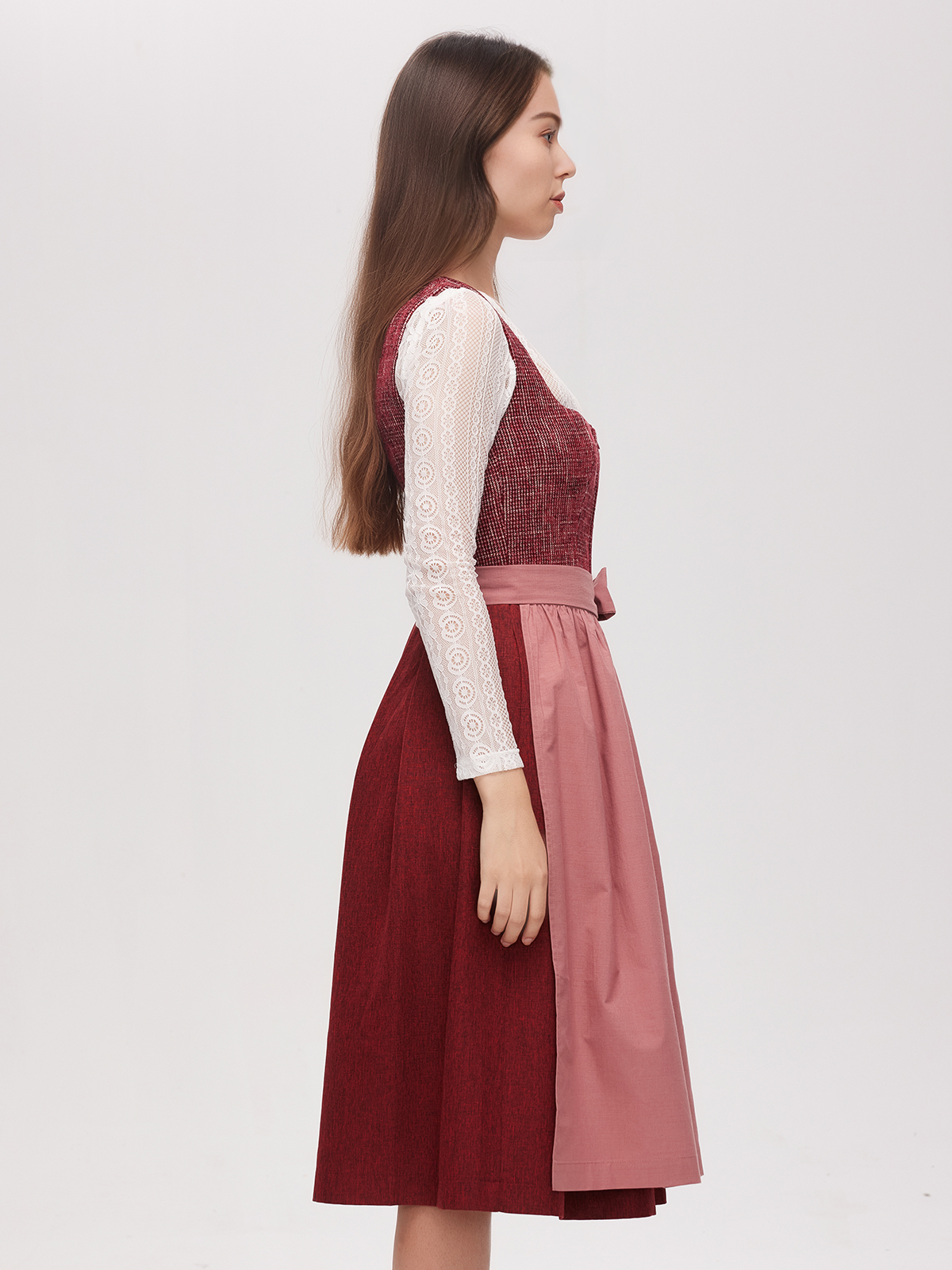 Dirndl Khaki in eleganter Ausführung