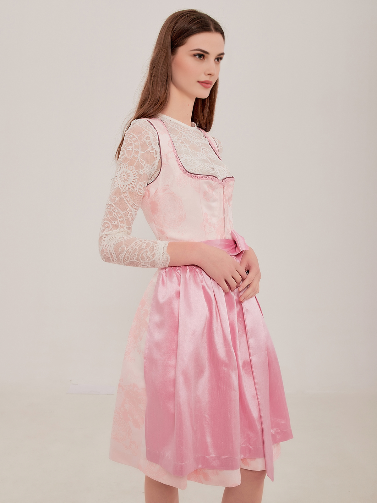 Dirndl Bluse in Blau