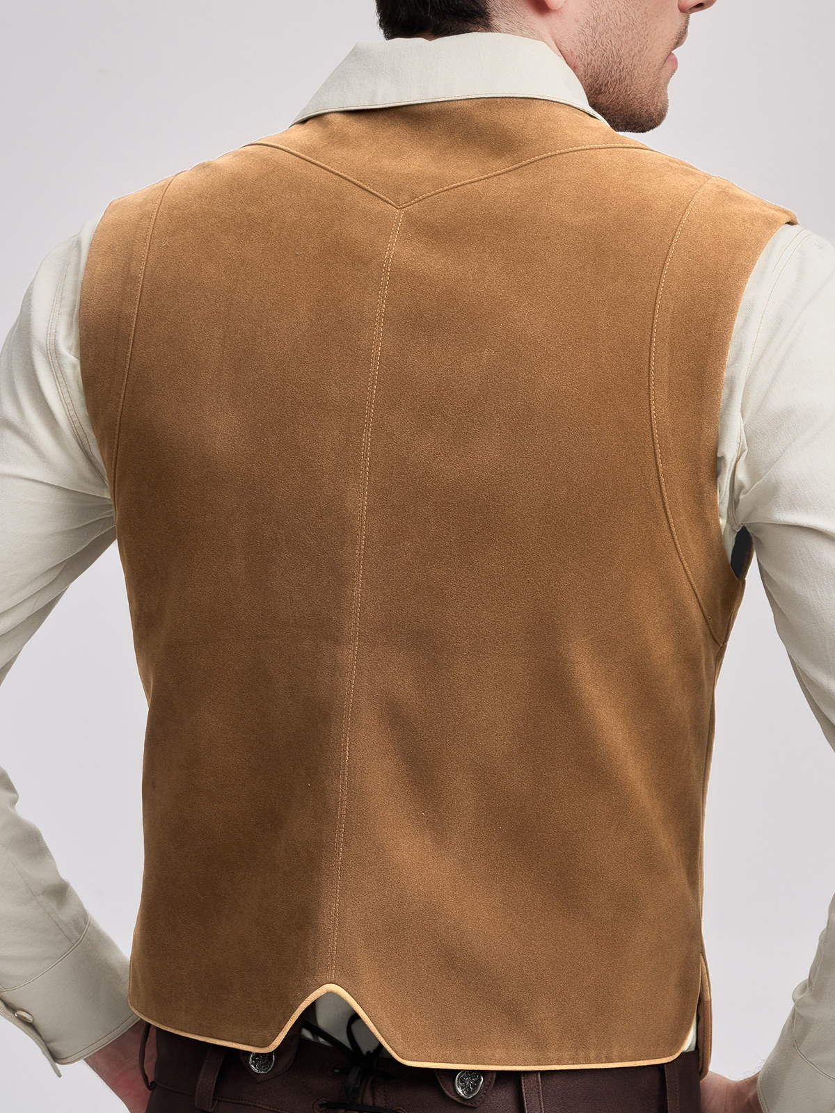 SamtDirndl Rot – ein Blickfang auf jedem Fest